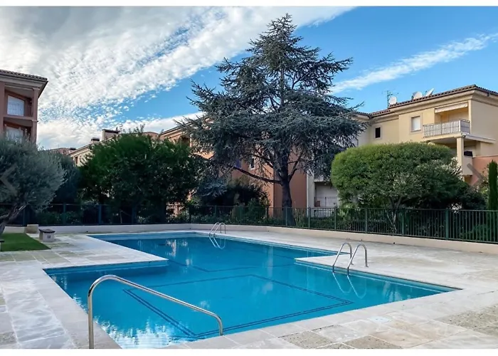 My Little Paradise In St-Tropez